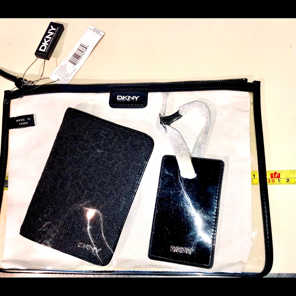 DKNY Travel Kit